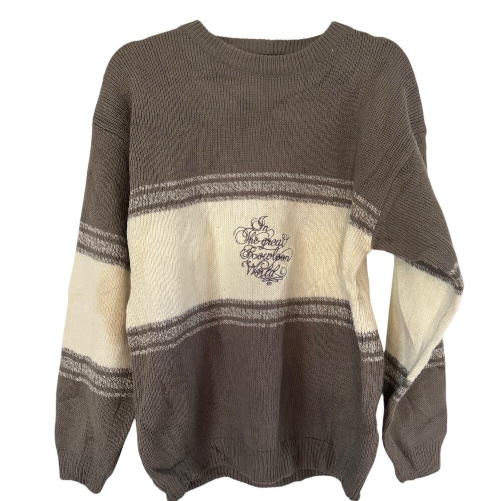 Kowloon Winter Collection Embroidered Cursive Knit Sweater Medium